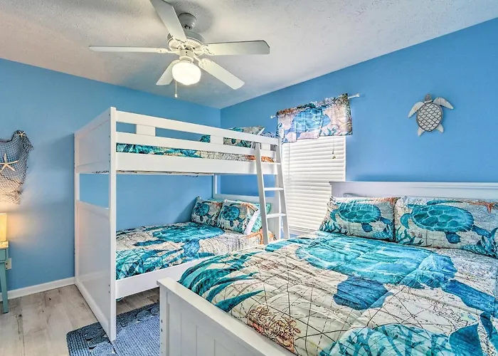 Pcb Retreat With Patio And Grill Less Than 1 Mi To Beach!