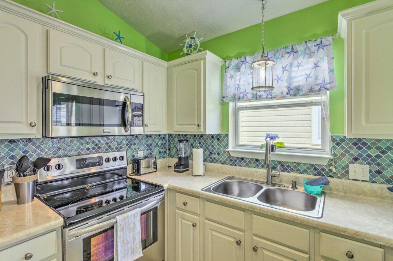 Pcb Retreat With Patio And Grill Less Than 1 Mi To Beach! Hébergement de vacances *